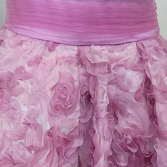 Tadashi Shoji Women's 3D Floral Appliqué Fit And Flare Cocktail Dress - Picture 14 of 17